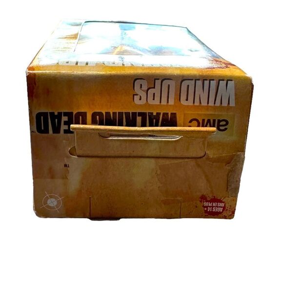 AMC The Walking Dead Wind-up Andrea Collector Figurine - Picture 7 of 7